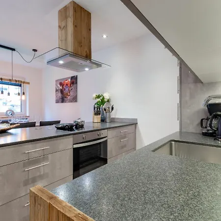 Luxury Hollersbach 2 아파트