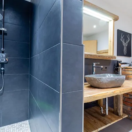 Luxury Hollersbach 2 아파트 *